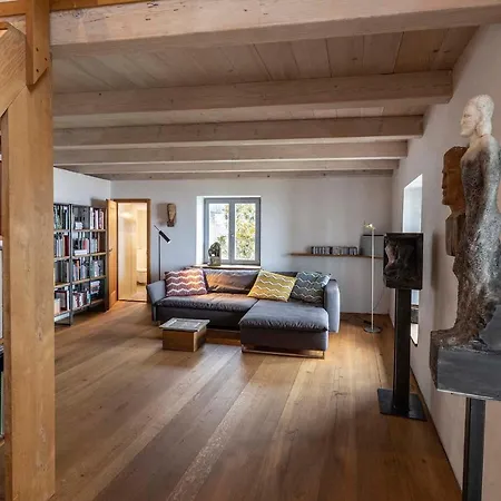 Herzkammer 아파트 *