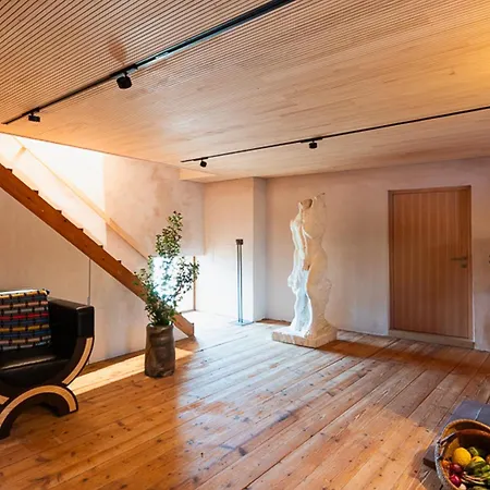 아파트 Herzkammer