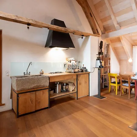 아파트 Herzkammer