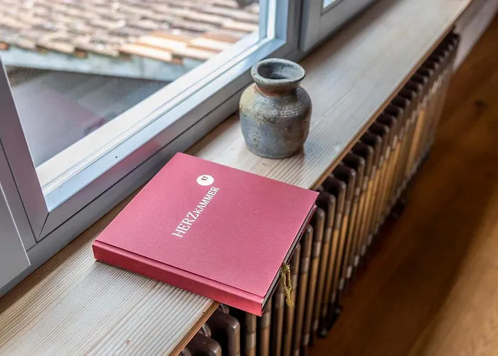 Herzkammer 1719 Daire Kandern